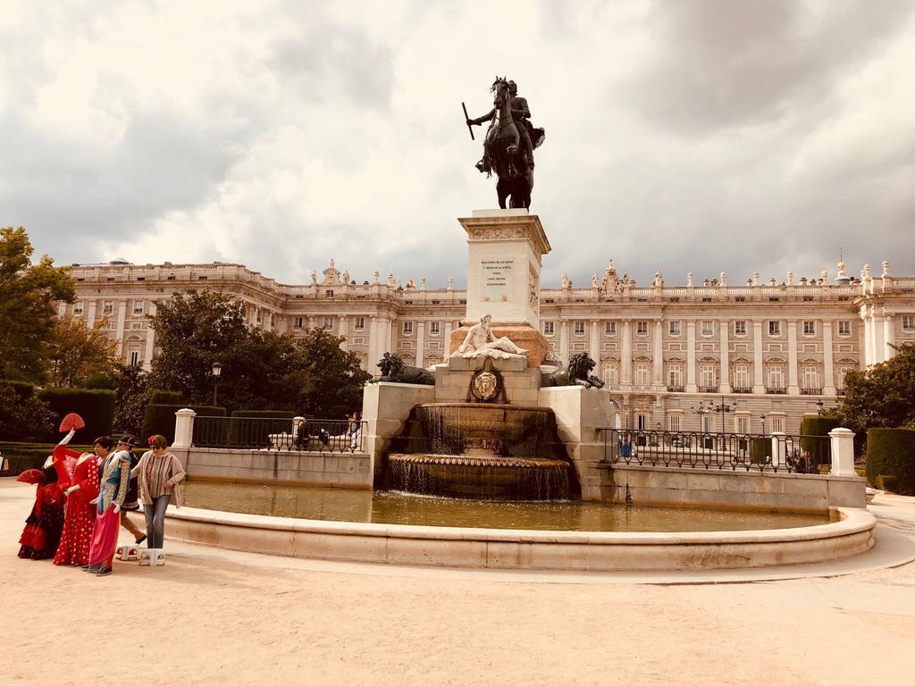 Plaza Mayor View Madrid Exterior photo