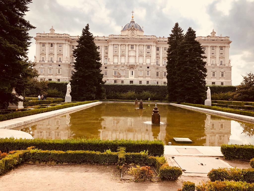 Plaza Mayor View Madrid Exterior photo